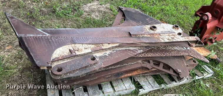 image for item DW3415 1993 Ditch Witch HT100JD vibratory cable plow