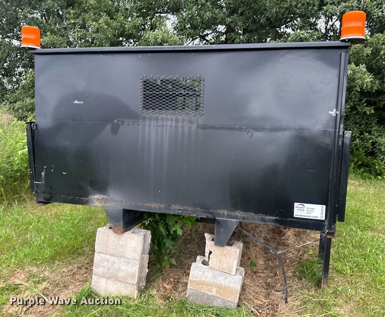 image for item DW3416 Hydraulic reel carrier truck bed