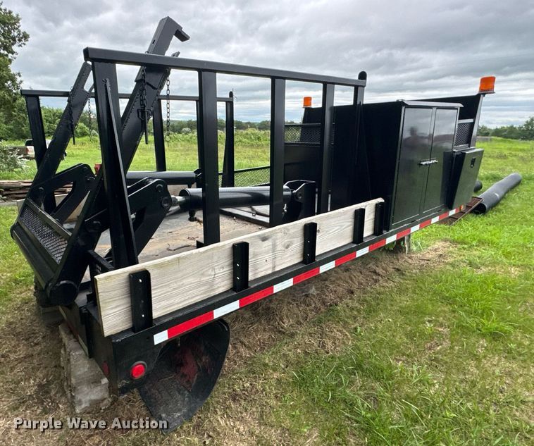 image for item DW3416 Hydraulic reel carrier truck bed