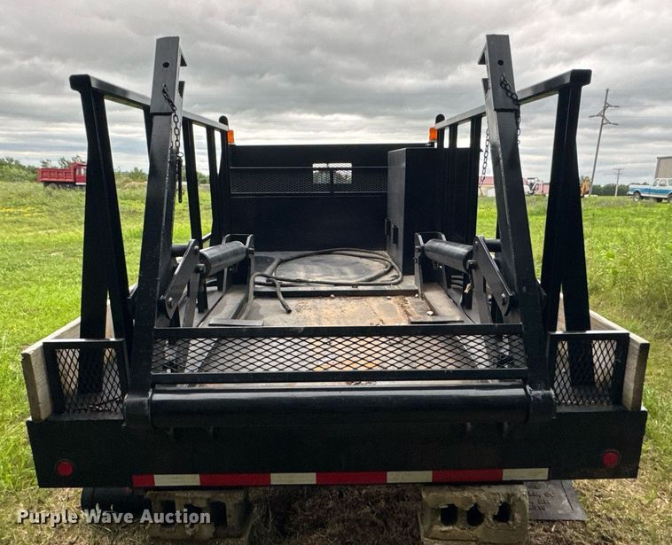 image for item DW3416 Hydraulic reel carrier truck bed