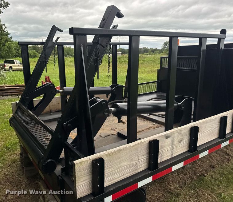 image for item DW3416 Hydraulic reel carrier truck bed