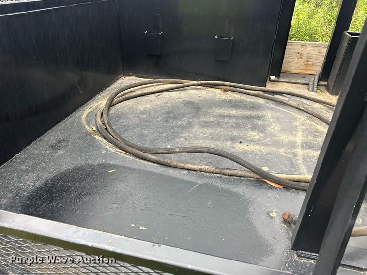 image for item DW3416 Hydraulic reel carrier truck bed