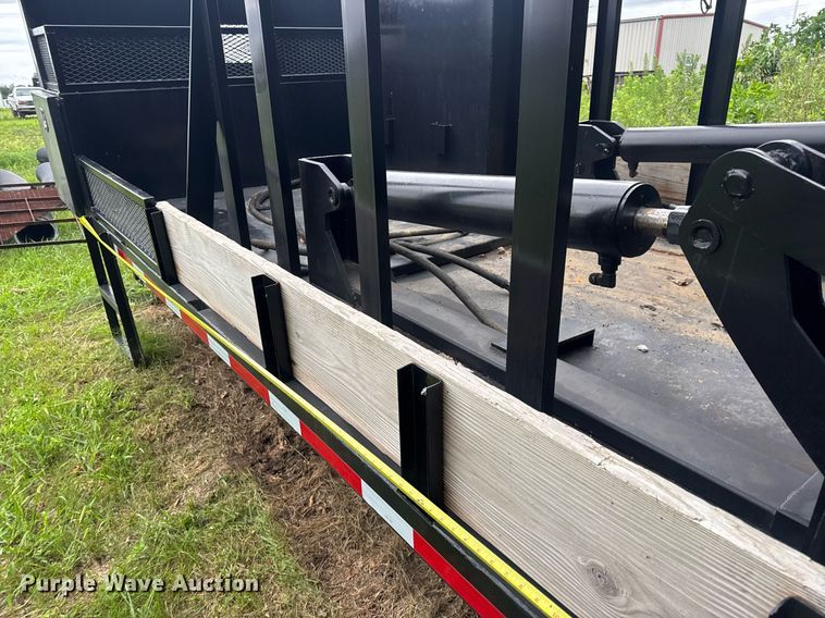 image for item DW3416 Hydraulic reel carrier truck bed