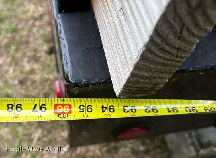 image for item DW3416 Hydraulic reel carrier truck bed