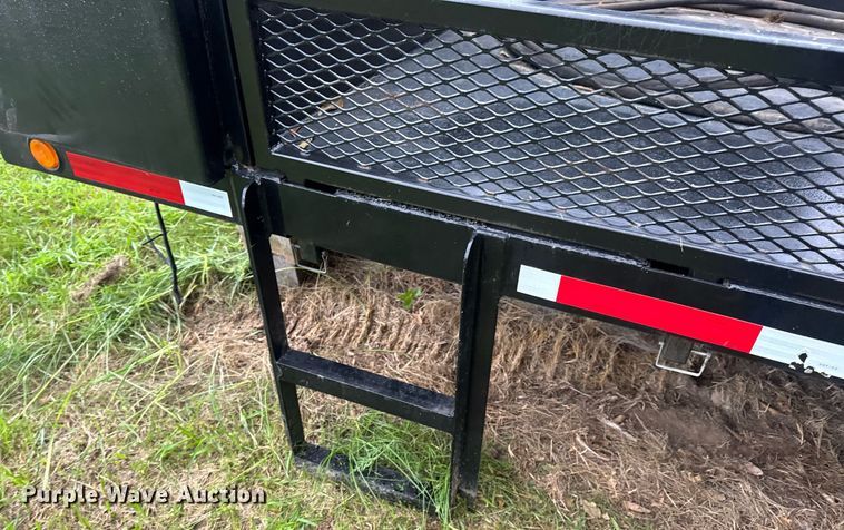 image for item DW3416 Hydraulic reel carrier truck bed