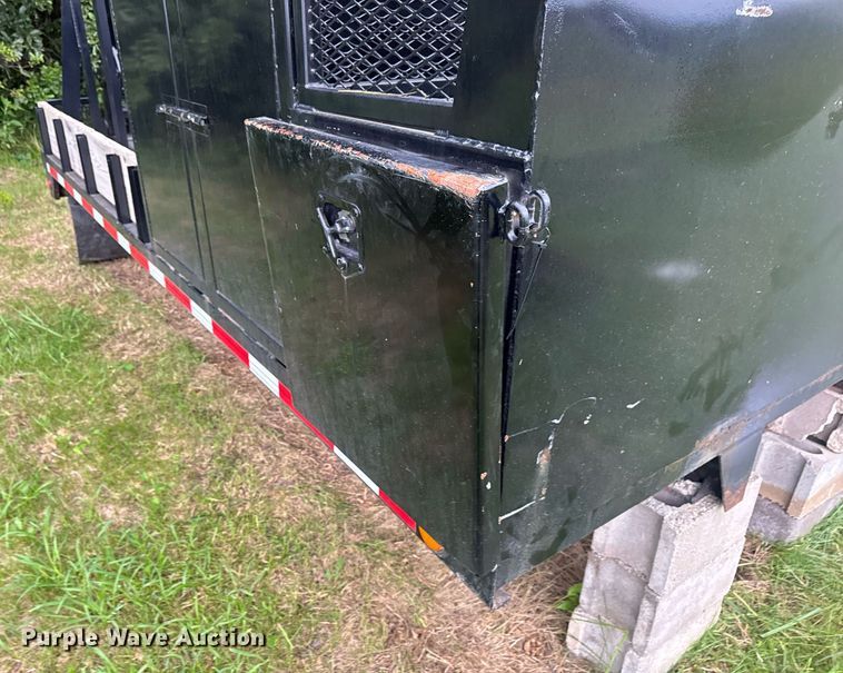 image for item DW3416 Hydraulic reel carrier truck bed