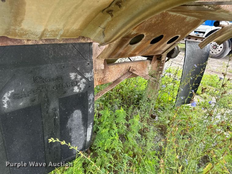 image for item DW3421 1980 Frue pneumatic dry bulk trailer