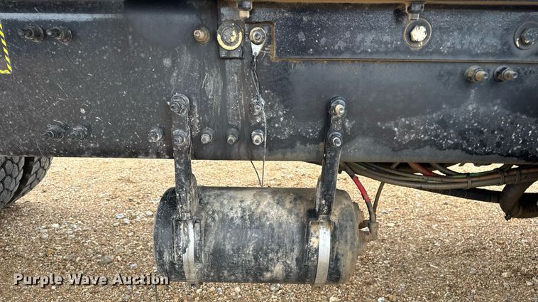 image for item DW3422 2024 Mack Granite GR64F dump truck