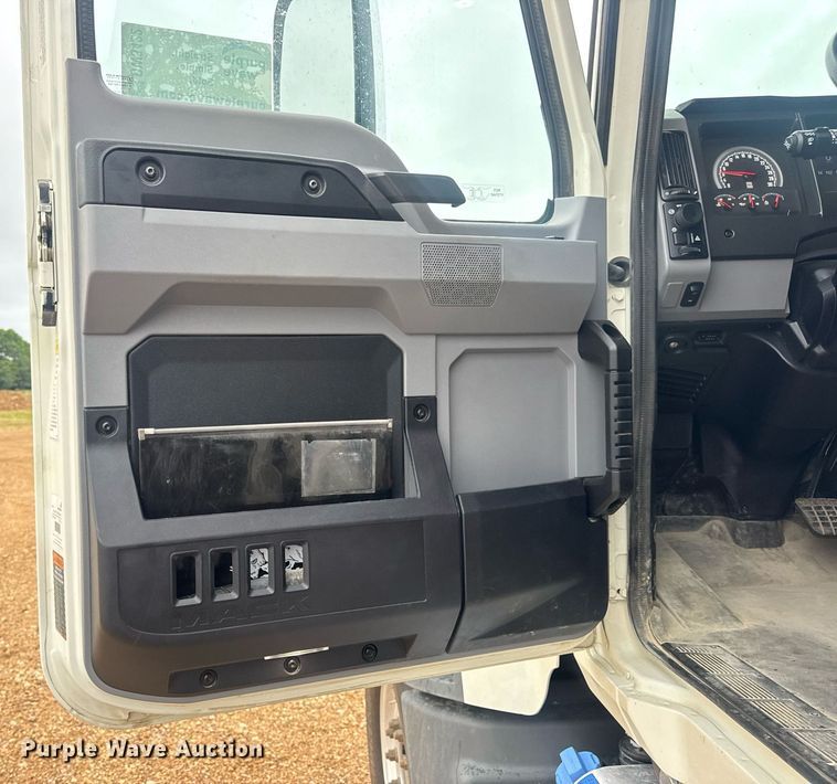 image for item DW3422 2024 Mack Granite GR64F dump truck