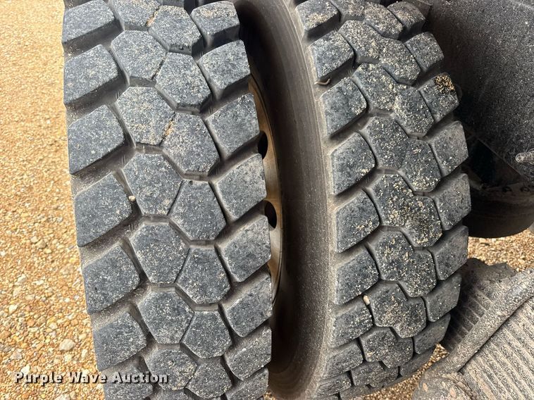 image for item DW3422 2024 Mack Granite GR64F dump truck