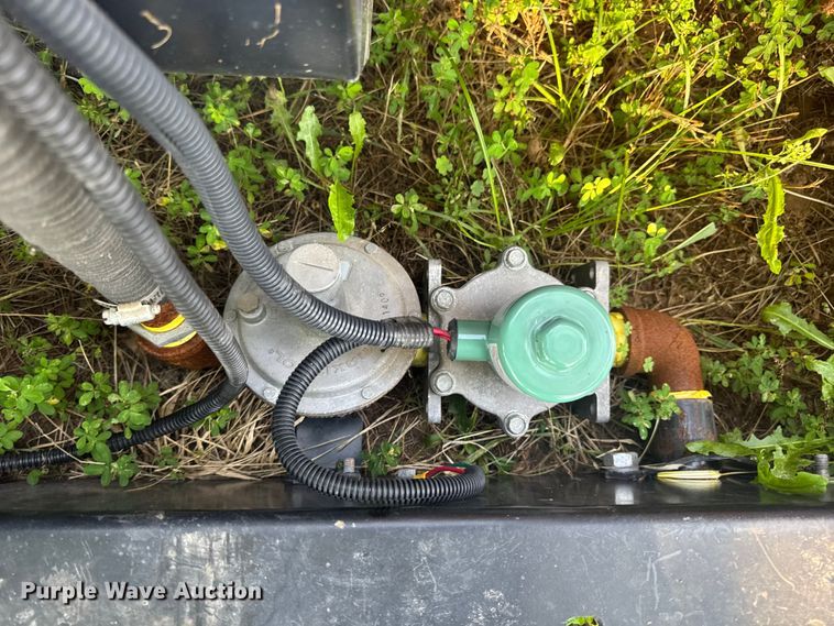 image for item DW3435 2001 Generac 1506690100 generator