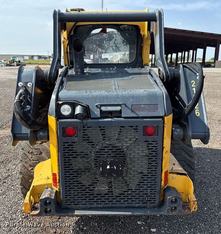 image for item DW5168 2021 John Deere 324G skid steer loader