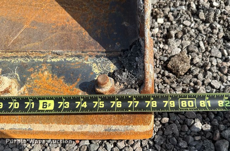 image for item DW5168 2021 John Deere 324G skid steer loader