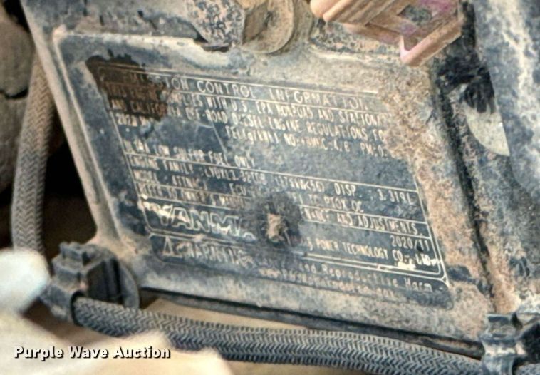 image for item DW5168 2021 John Deere 324G skid steer loader