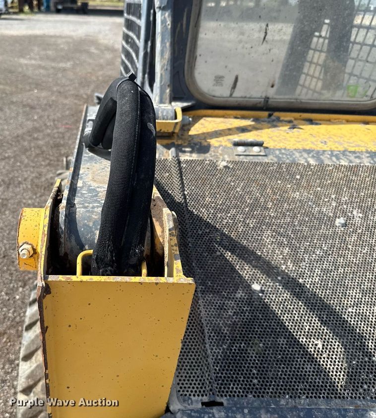 image for item DW5169 2016 John Deere 316GR skid steer loader