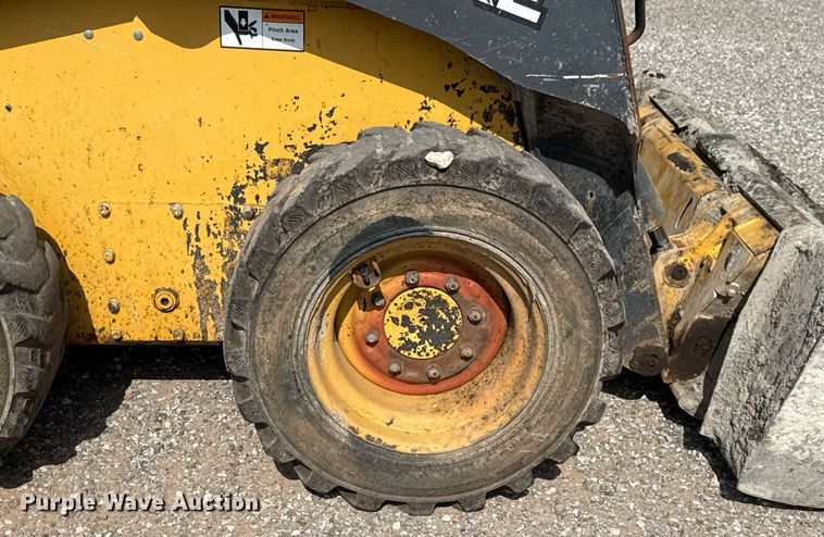 image for item DW5169 2016 John Deere 316GR skid steer loader