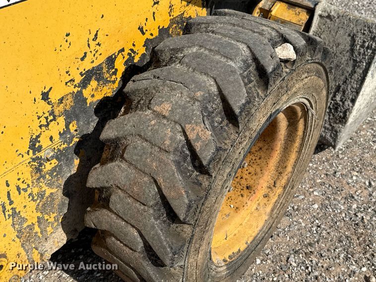 image for item DW5169 2016 John Deere 316GR skid steer loader