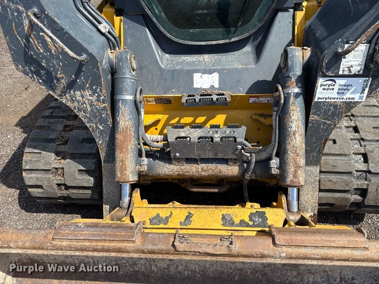 image for item DW5170 2021 John Deere 331G tracked skid steer loader
