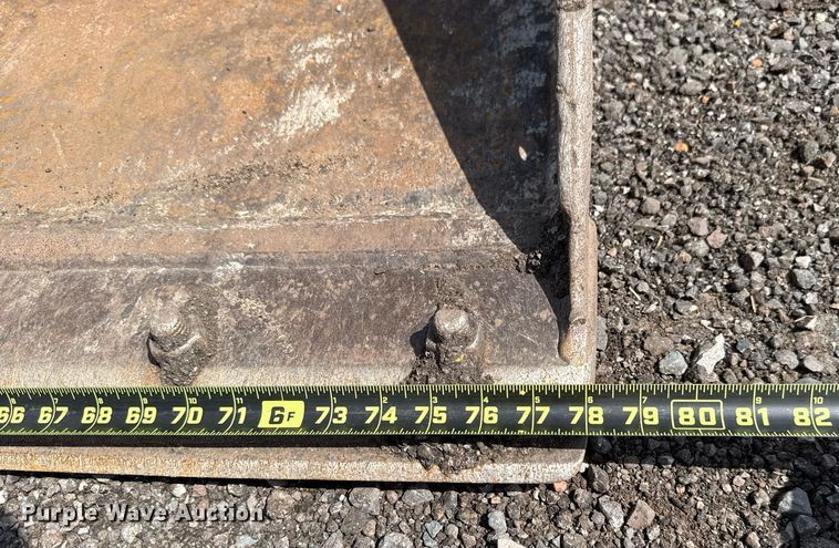 image for item DW5170 2021 John Deere 331G tracked skid steer loader