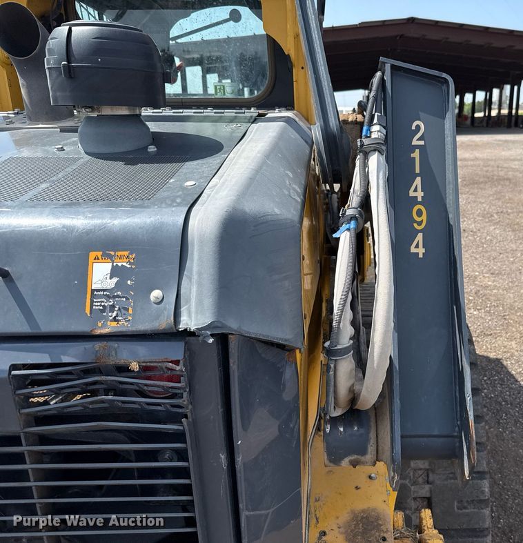 image for item DW5170 2021 John Deere 331G tracked skid steer loader