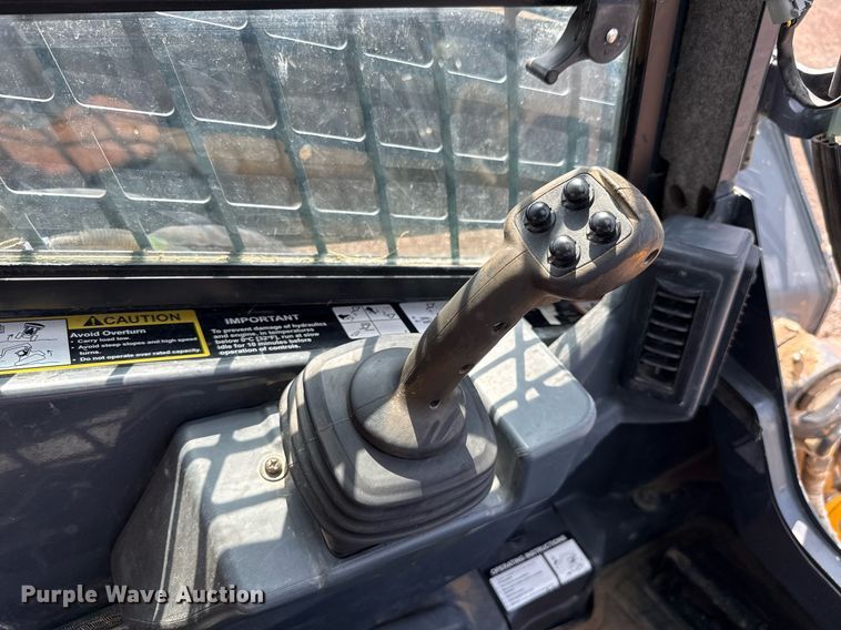 image for item DW5170 2021 John Deere 331G tracked skid steer loader