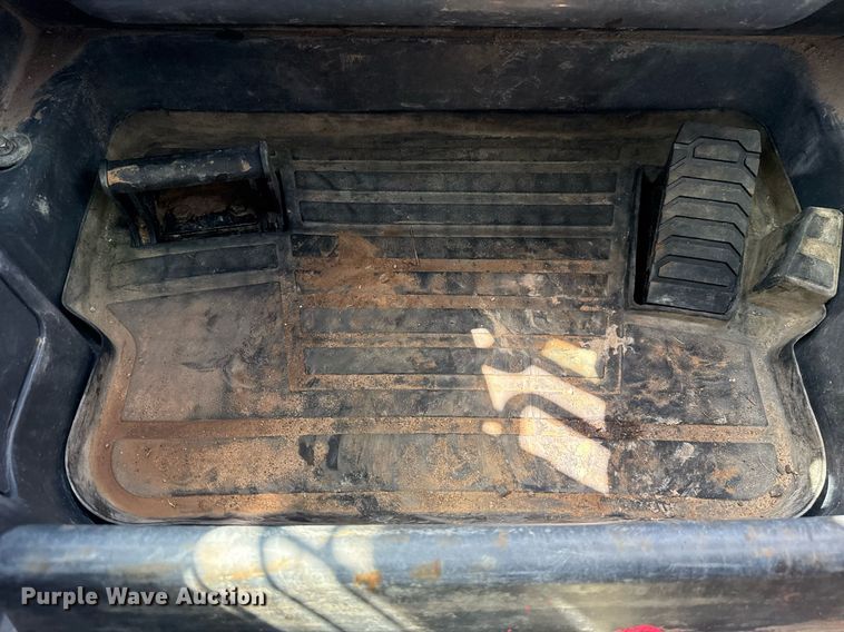 image for item DW5170 2021 John Deere 331G tracked skid steer loader