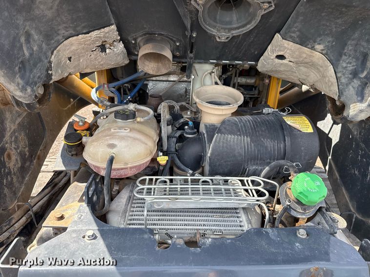 image for item DW5170 2021 John Deere 331G tracked skid steer loader