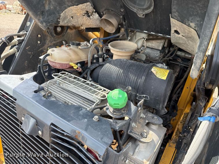 image for item DW5170 2021 John Deere 331G tracked skid steer loader