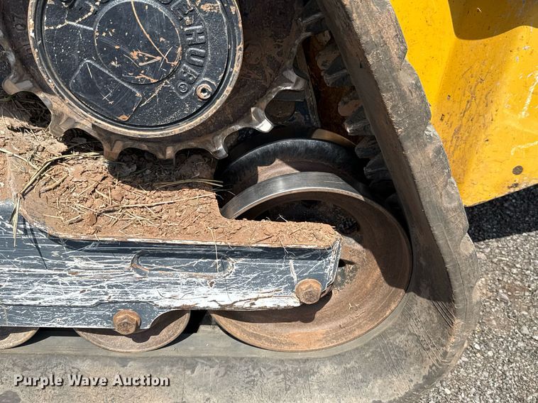 image for item DW5170 2021 John Deere 331G tracked skid steer loader