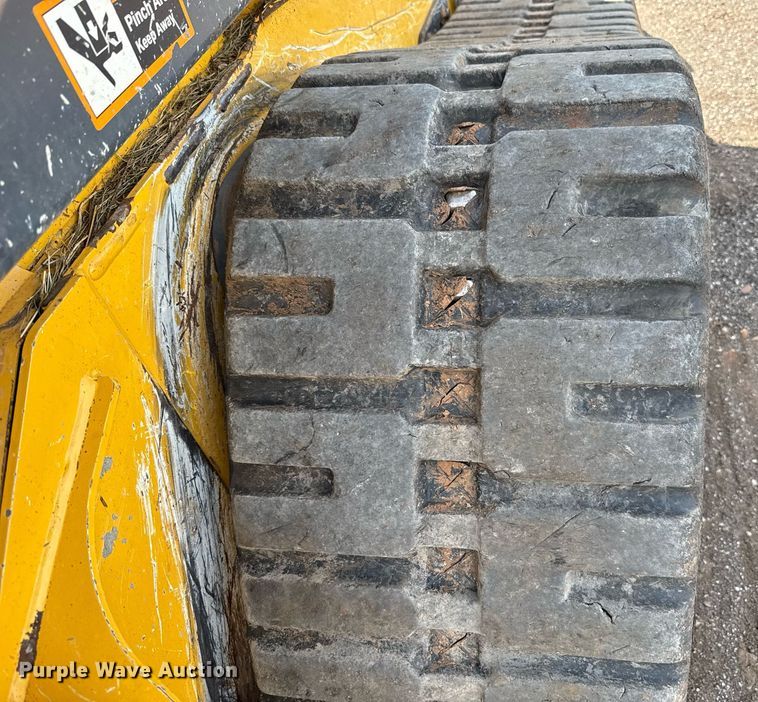 image for item DW5170 2021 John Deere 331G tracked skid steer loader