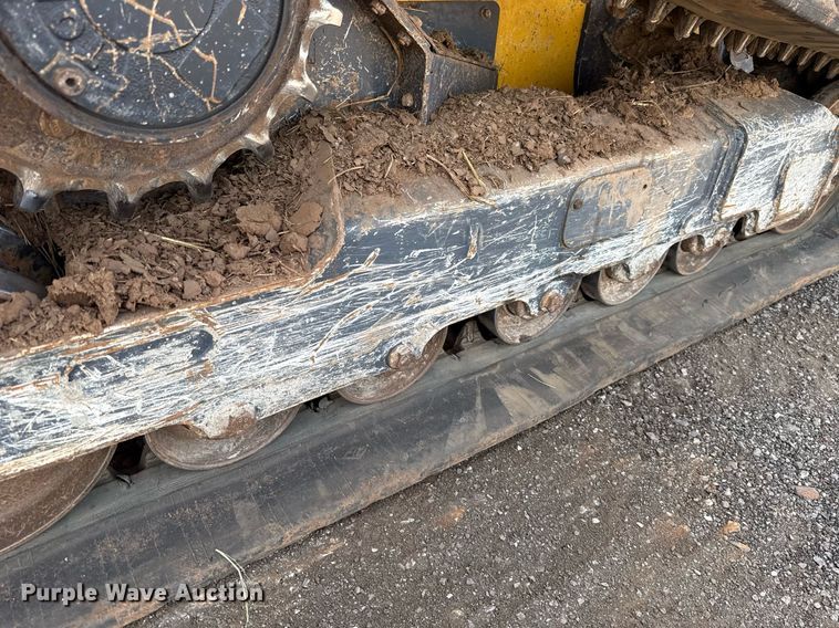 image for item DW5170 2021 John Deere 331G tracked skid steer loader