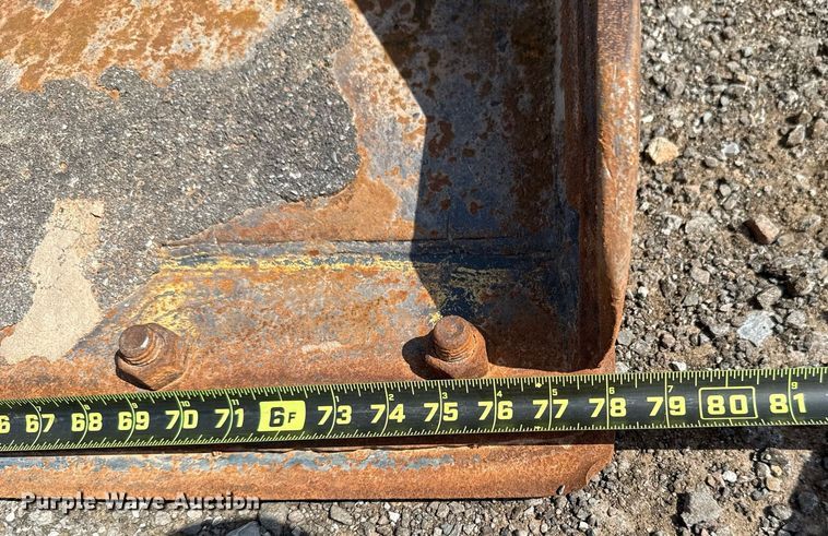 image for item DW5171 2021 John Deere 325G tracked skid steer loader