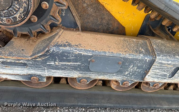 image for item DW5171 2021 John Deere 325G tracked skid steer loader