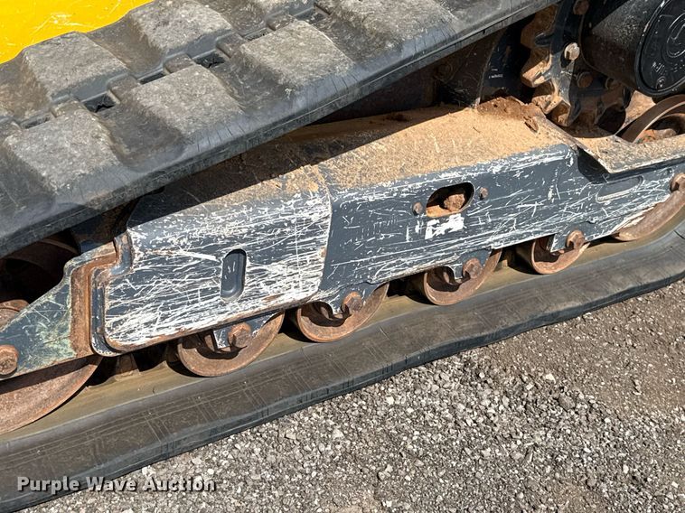 image for item DW5171 2021 John Deere 325G tracked skid steer loader