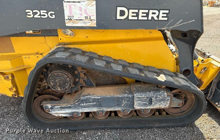 image for item DW5171 2021 John Deere 325G tracked skid steer loader
