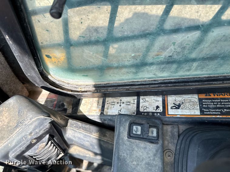 image for item DW5172 2021 John Deere 331G tracked skid steer loader