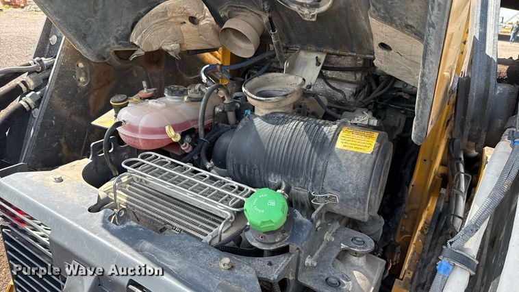 image for item DW5172 2021 John Deere 331G tracked skid steer loader