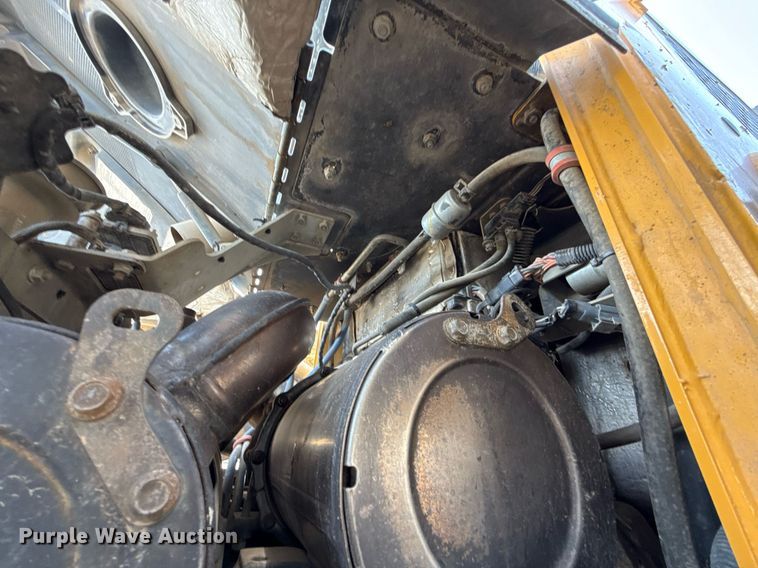 image for item DW5172 2021 John Deere 331G tracked skid steer loader