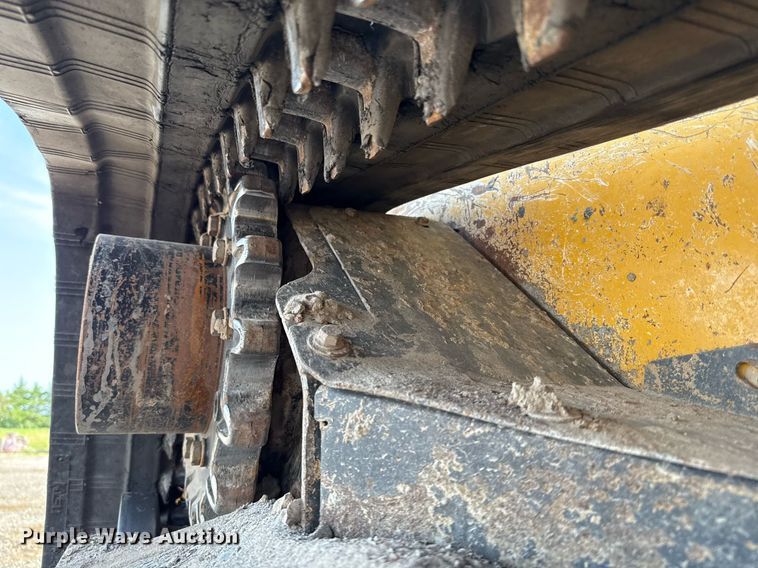 image for item DW5172 2021 John Deere 331G tracked skid steer loader