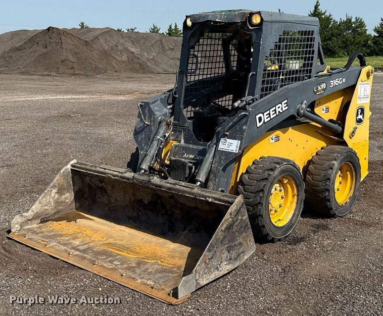 2017 John Deere 316GR