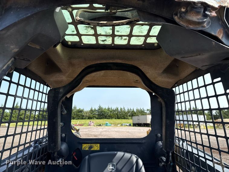 image for item DW5173 2017 John Deere 316GR skid steer loader