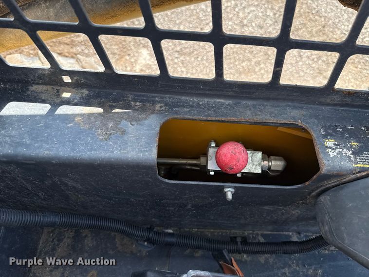 image for item DW5173 2017 John Deere 316GR skid steer loader