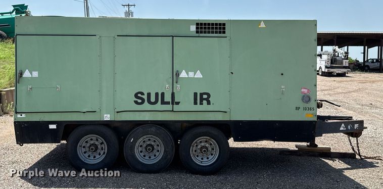 image for item DW5178 Sullair 1600H air compressor