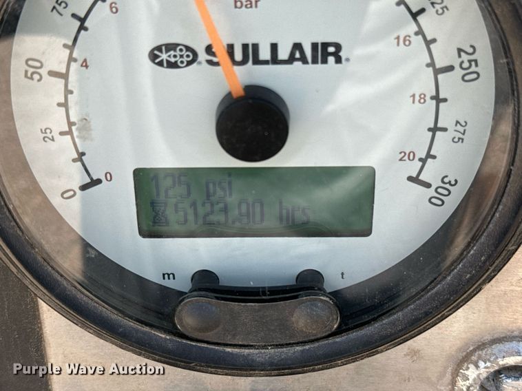 image for item DW5178 Sullair 1600H air compressor