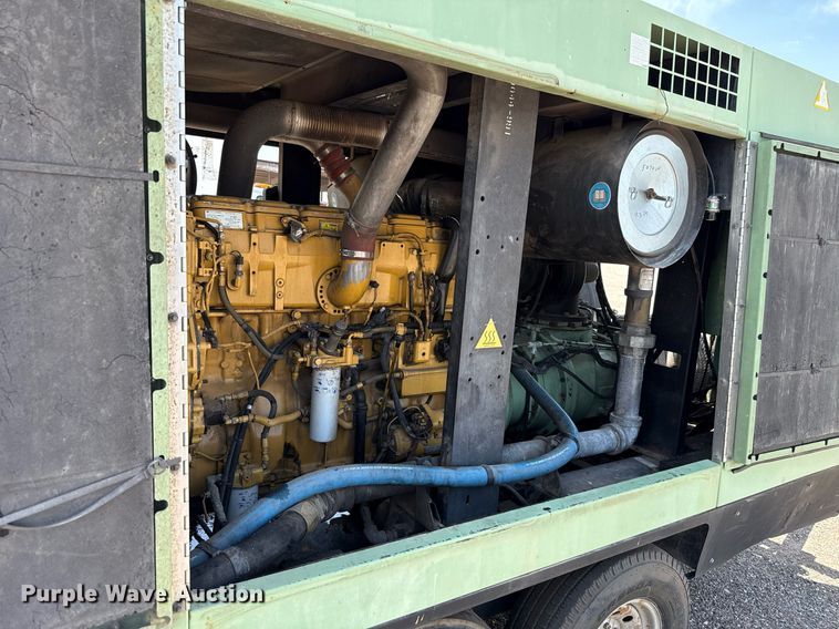 image for item DW5178 Sullair 1600H air compressor