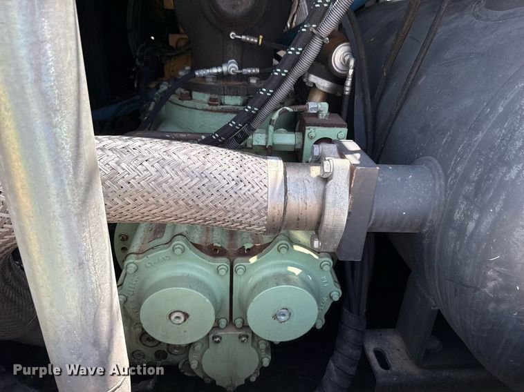 image for item DW5178 Sullair 1600H air compressor