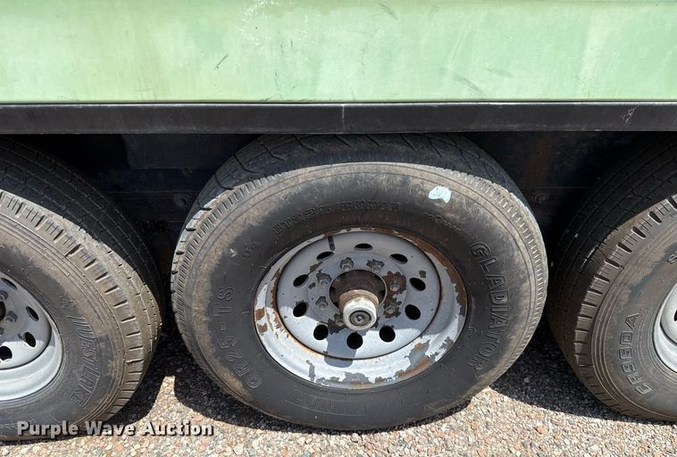 image for item DW5178 Sullair 1600H air compressor