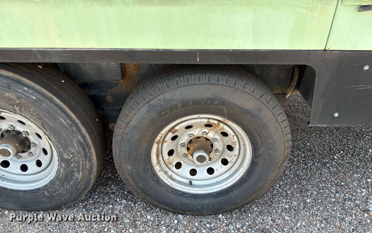 image for item DW5178 Sullair 1600H air compressor