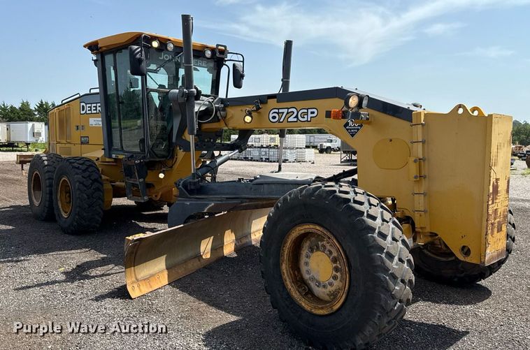 MOTOCONFORMADORA JOHN DEERE 672GP 2013