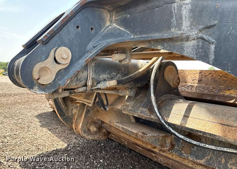 image for item DW5179 2013 John Deere 672GP motor grader